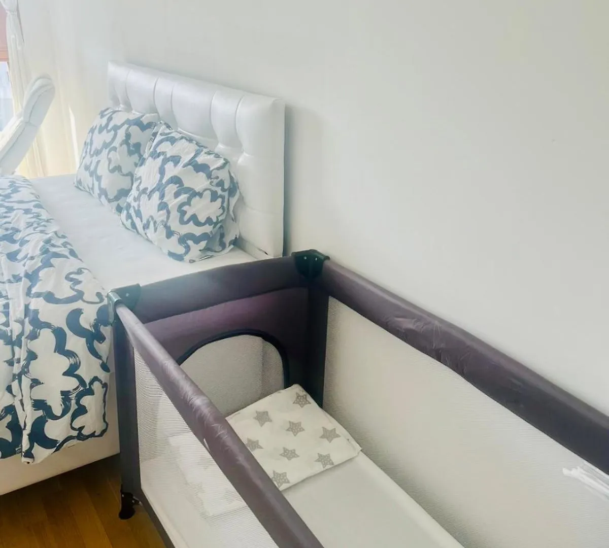 White Luxury Apartment فيينا 0*,  النمسا